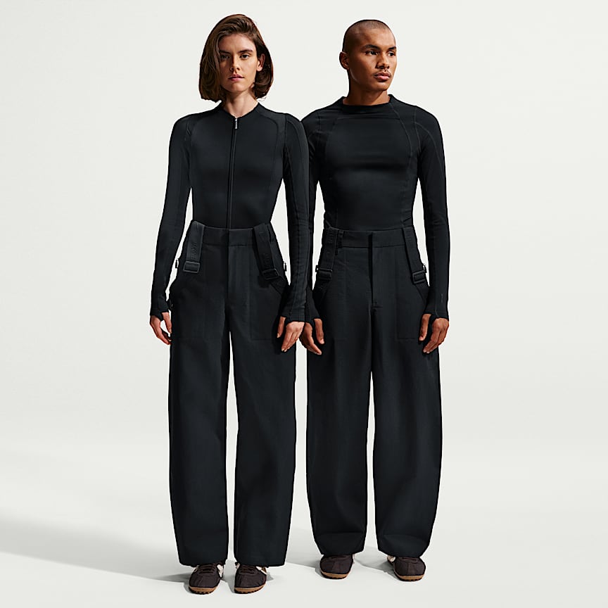 Nike x Jacquemus Women's GORE-TEX Jacket. Nike JP